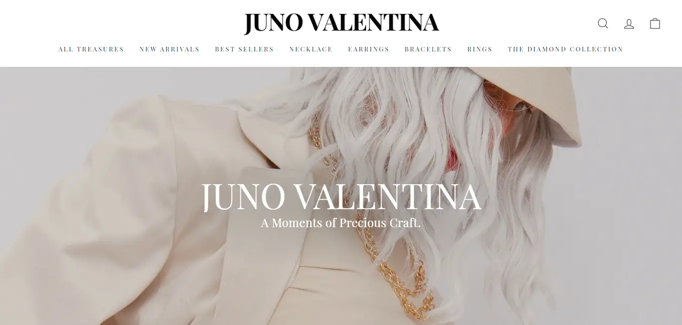 junovalentina.com